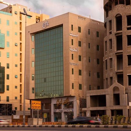 مبيت التحلية للشقق المخدومة تشغيل و إدارة الماسية الأولى ジェッダ エクステリア 写真